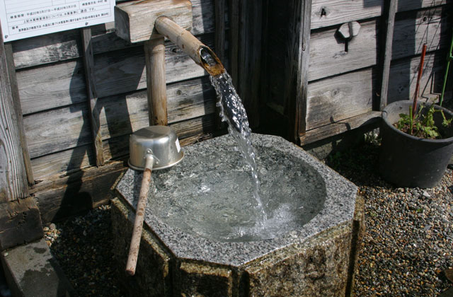 遊佐元町湧水群